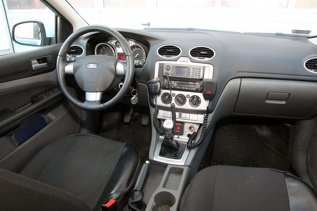 FORD FOCUS