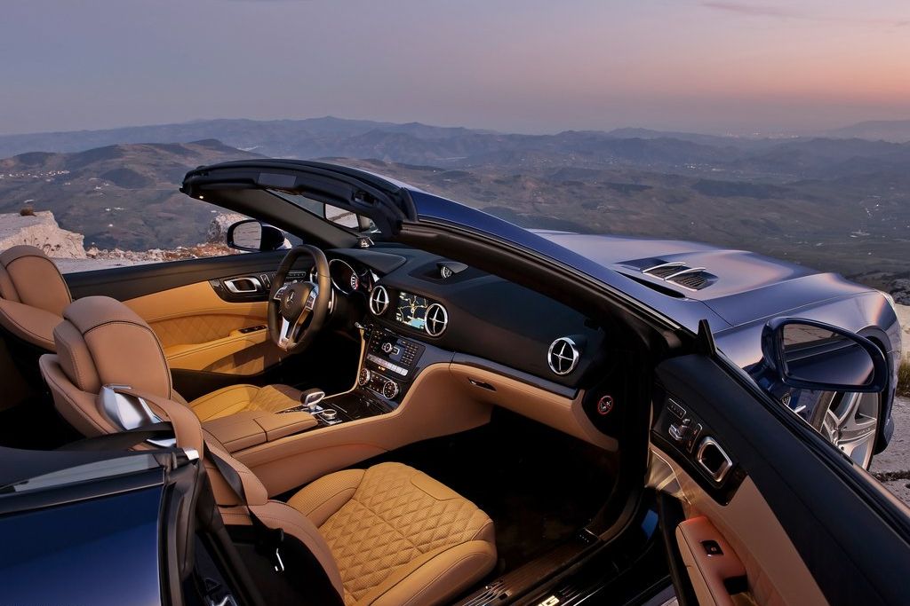 MERCEDES-BENZ