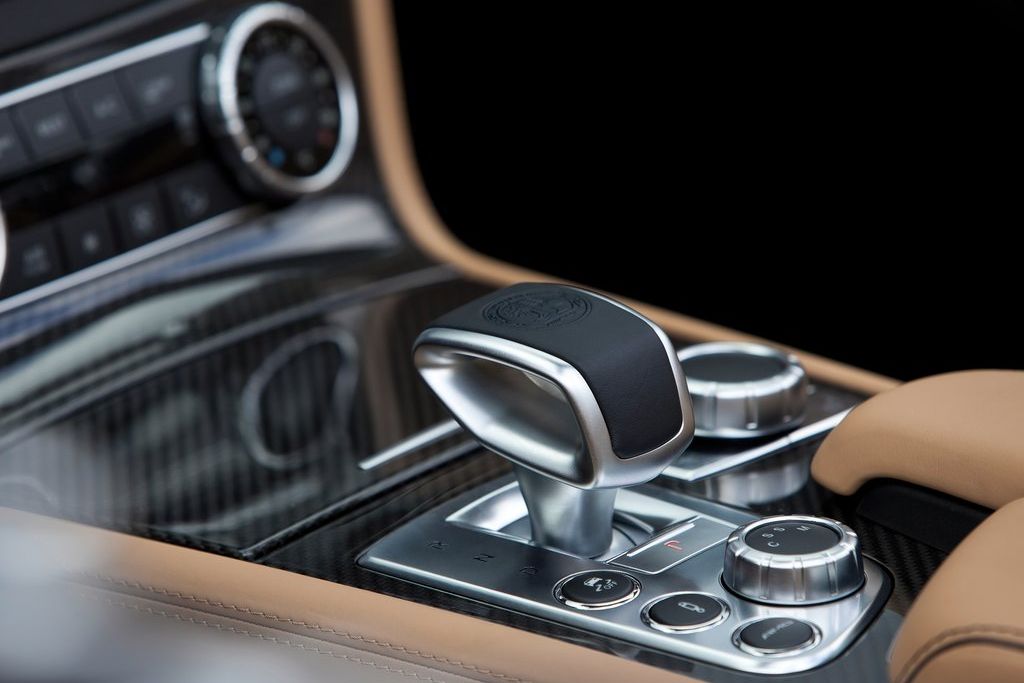 MERCEDES-BENZ