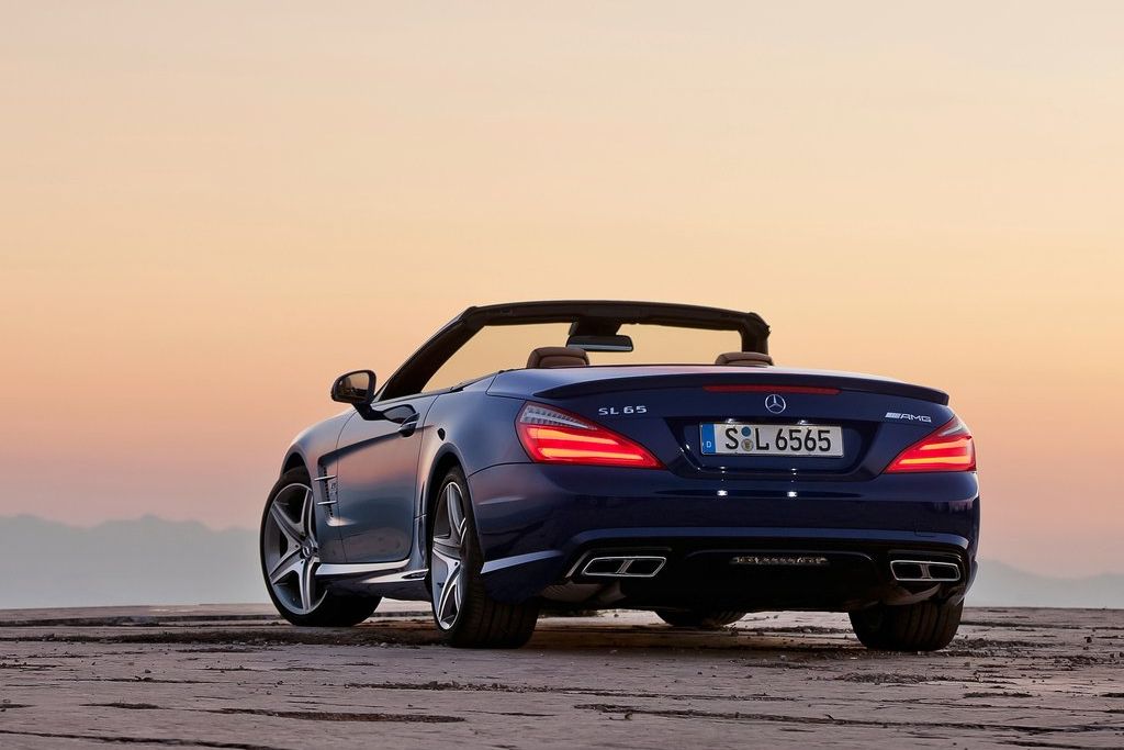 MERCEDES-BENZ