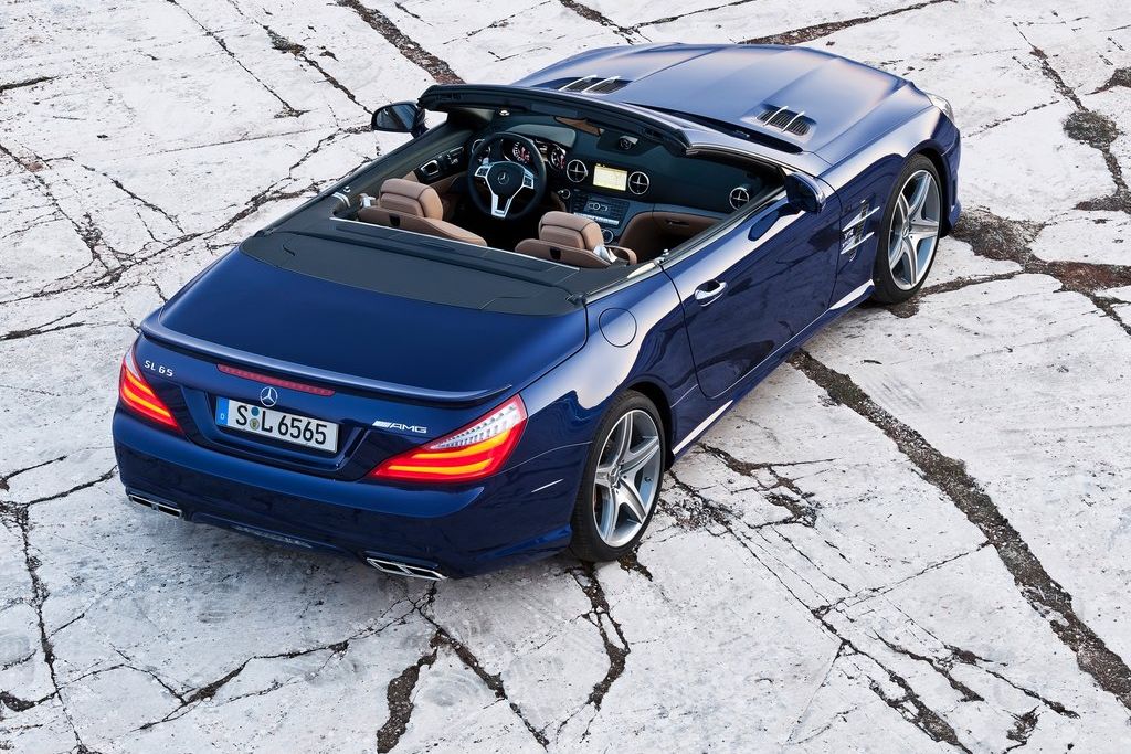 MERCEDES-BENZ