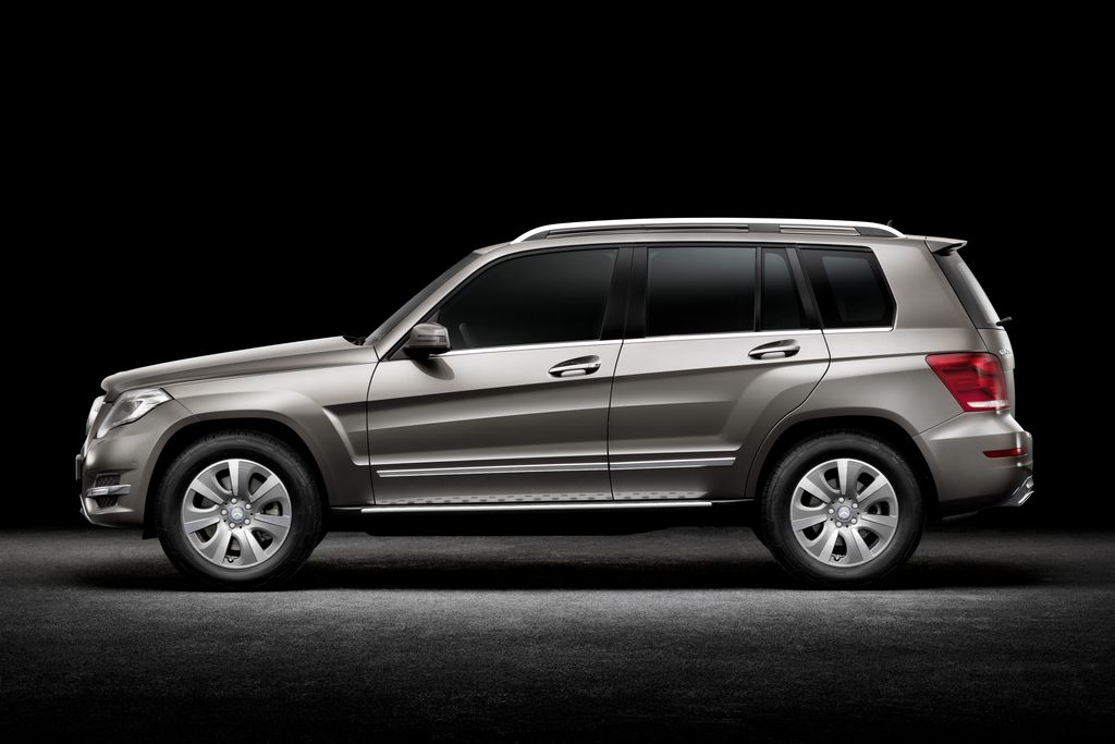 MERCEDES-BENZ