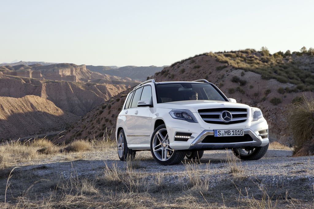 MERCEDES-BENZ