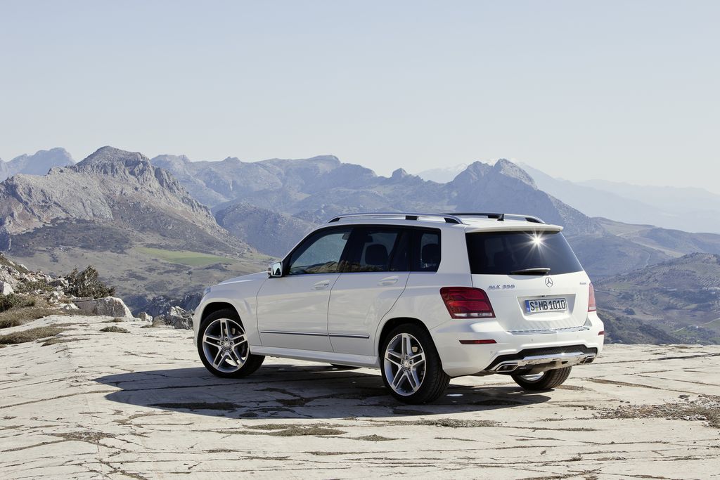 MERCEDES-BENZ