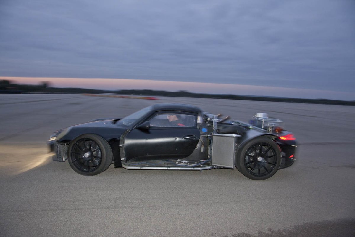 PORSCHE 914