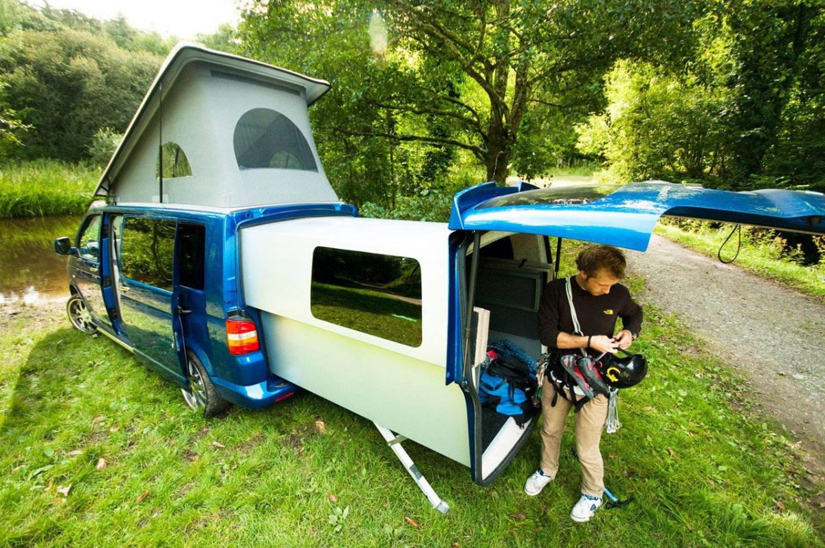 VOLKSWAGEN TRANSPORTER