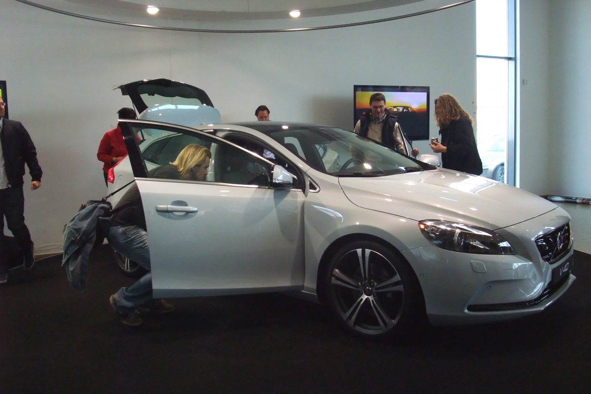 VOLVO C30