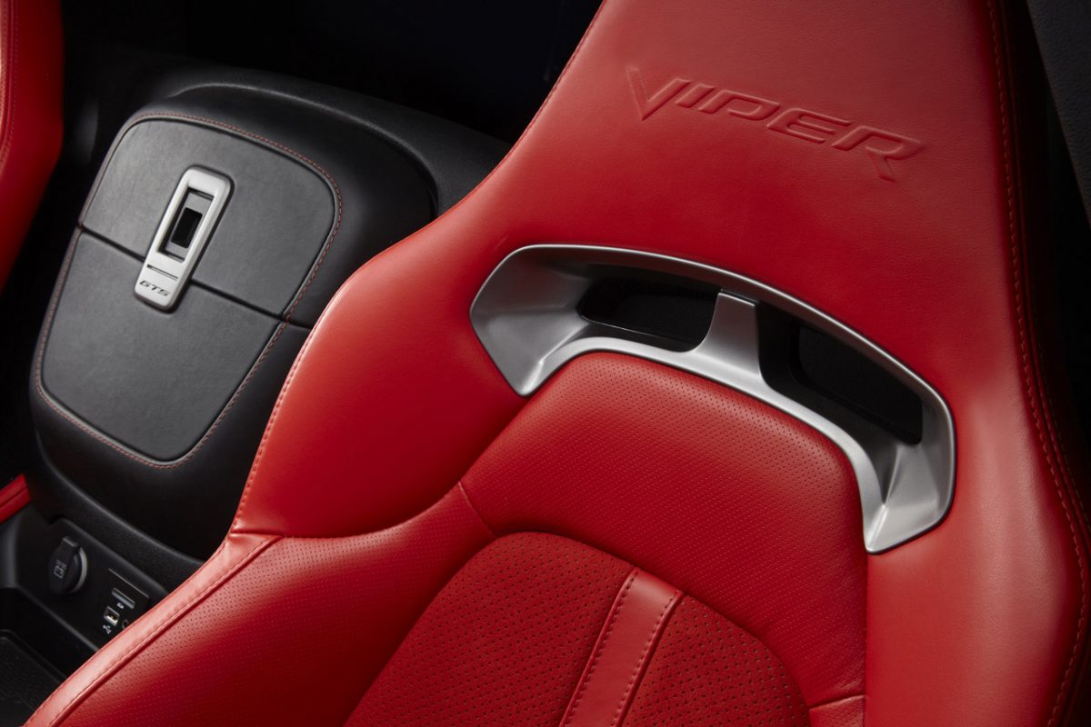CHRYSLER VIPER