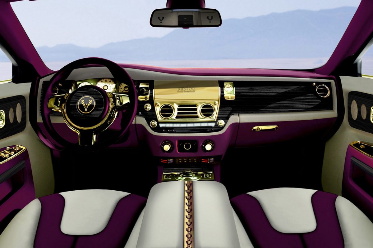 ROLLS-ROYCE GHOST