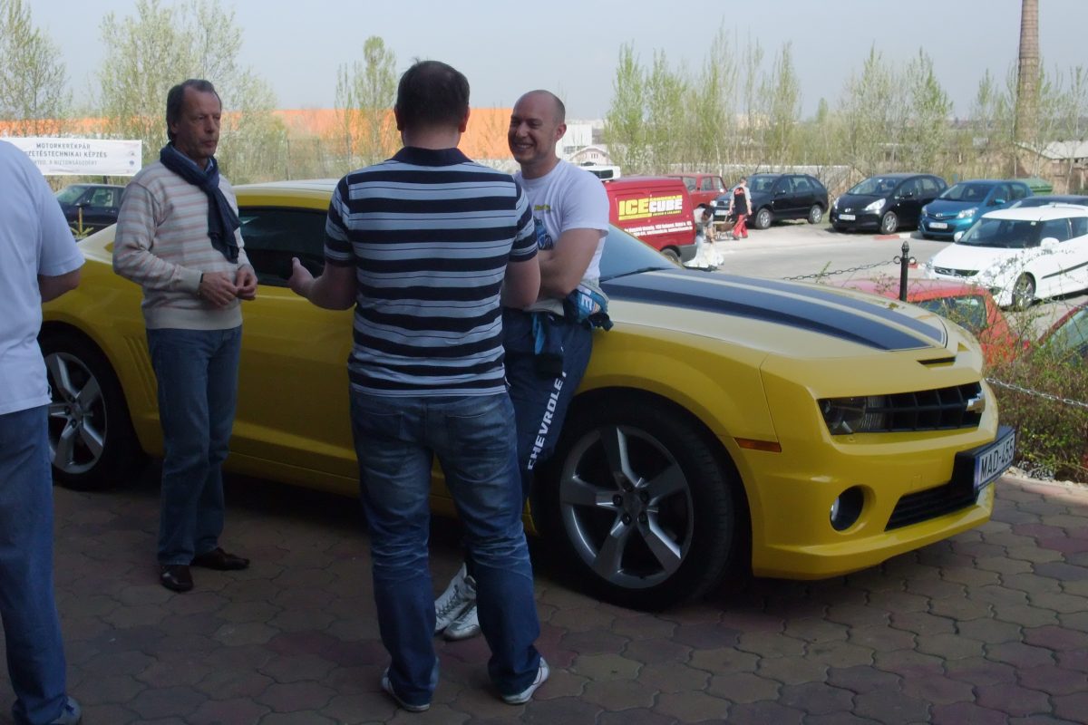 CHEVROLET CAMARO