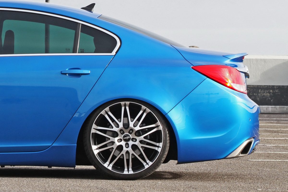 OPEL INSIGNIA