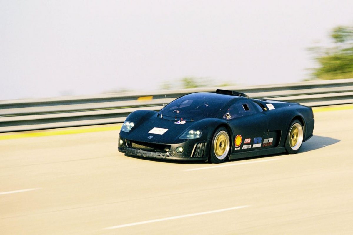 PORSCHE