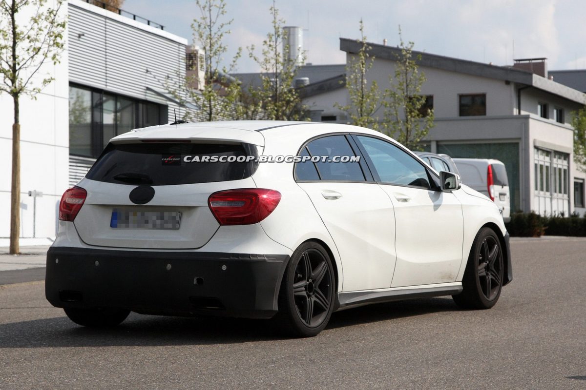 MERCEDES-BENZ A-OSZTÁLY