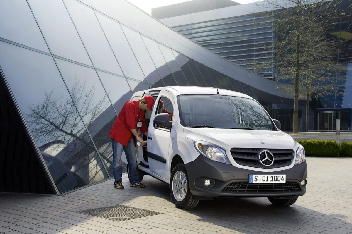 MERCEDES-BENZ