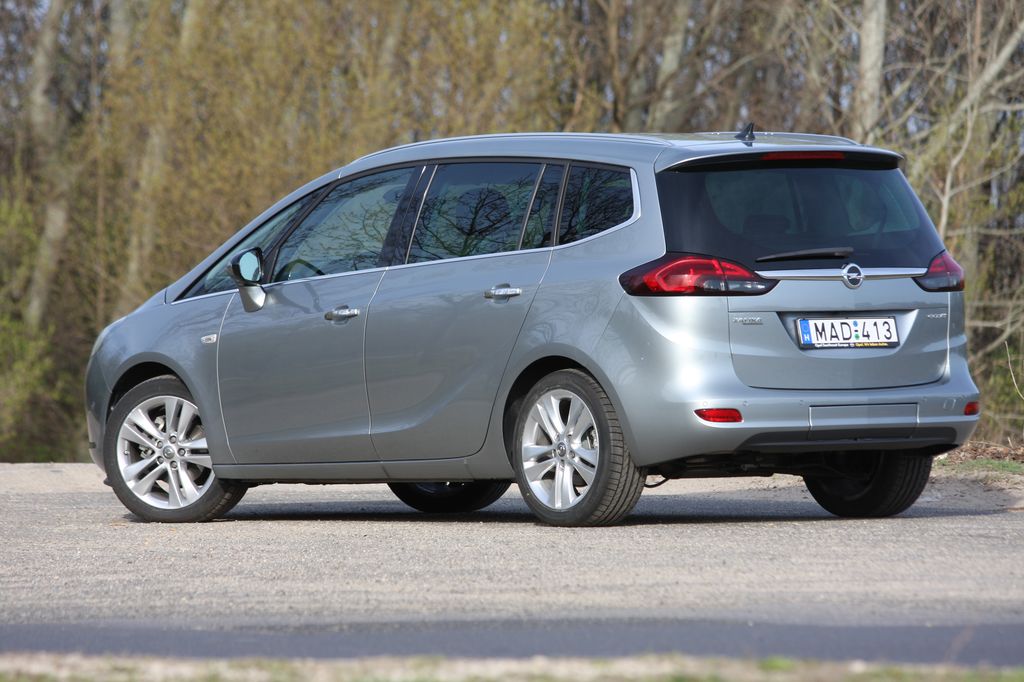 OPEL ZAFIRA