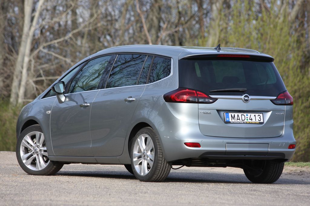 OPEL ZAFIRA