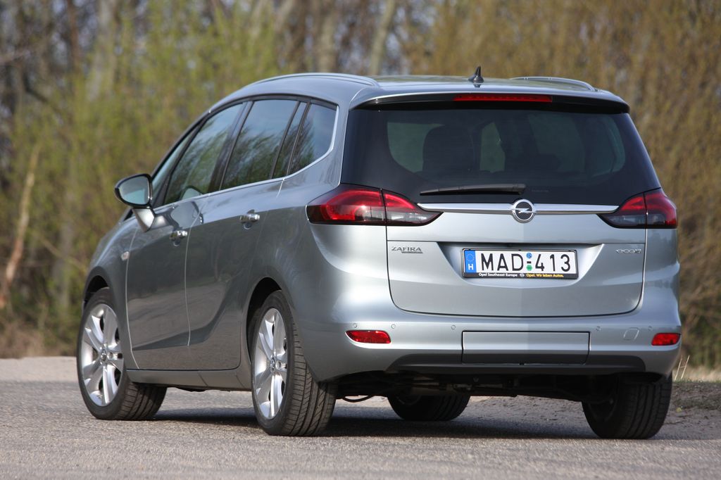 OPEL ZAFIRA