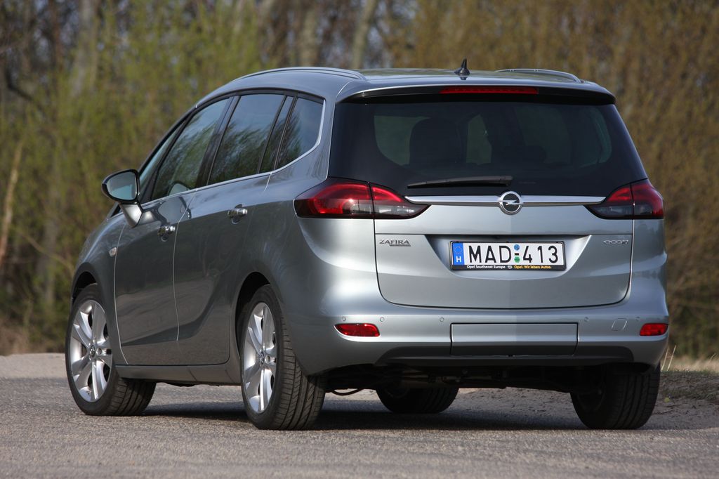 OPEL ZAFIRA