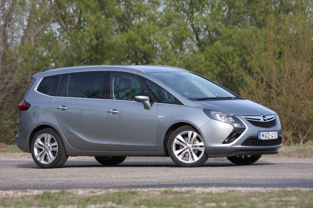 OPEL ZAFIRA