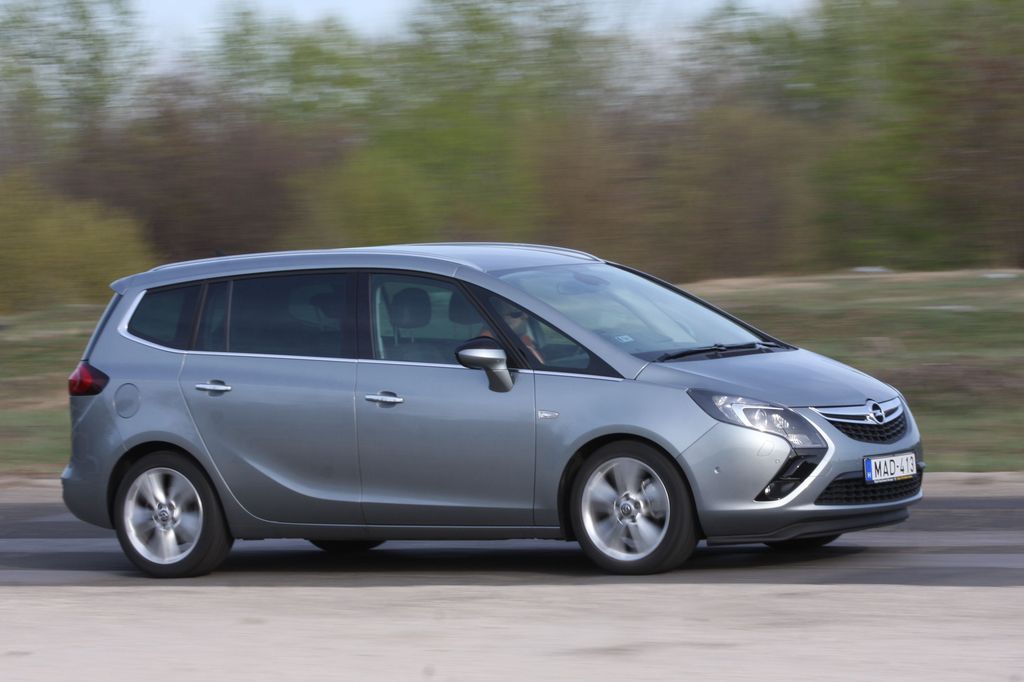 OPEL ZAFIRA