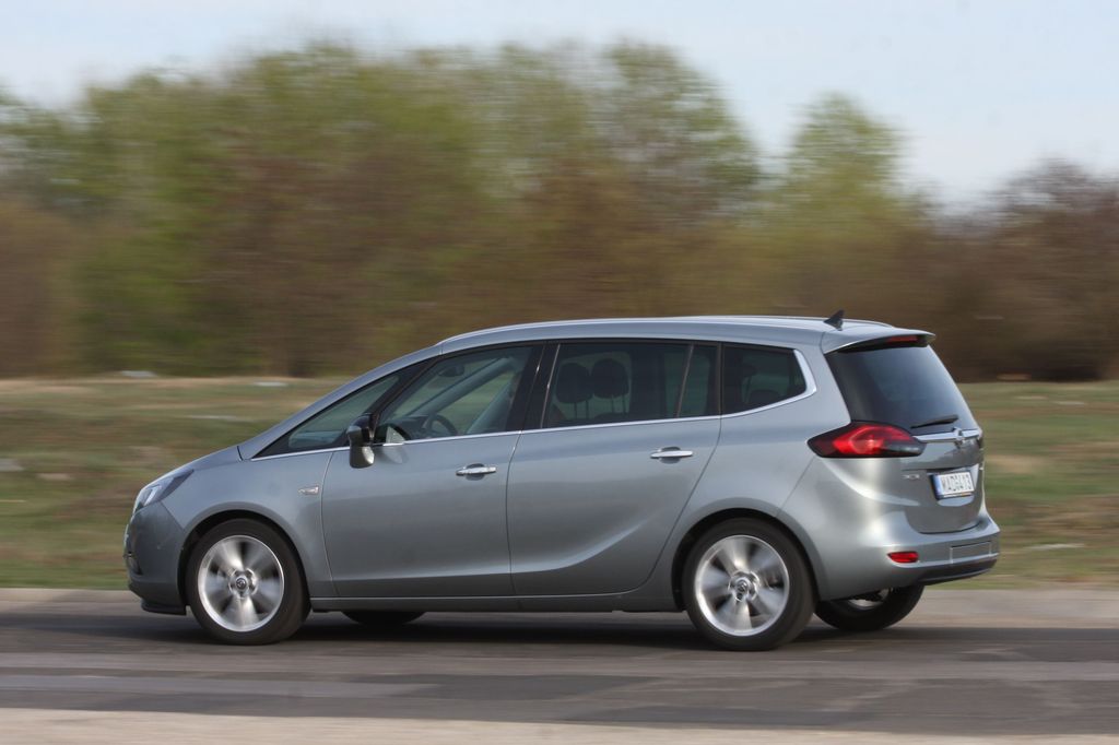 OPEL ZAFIRA