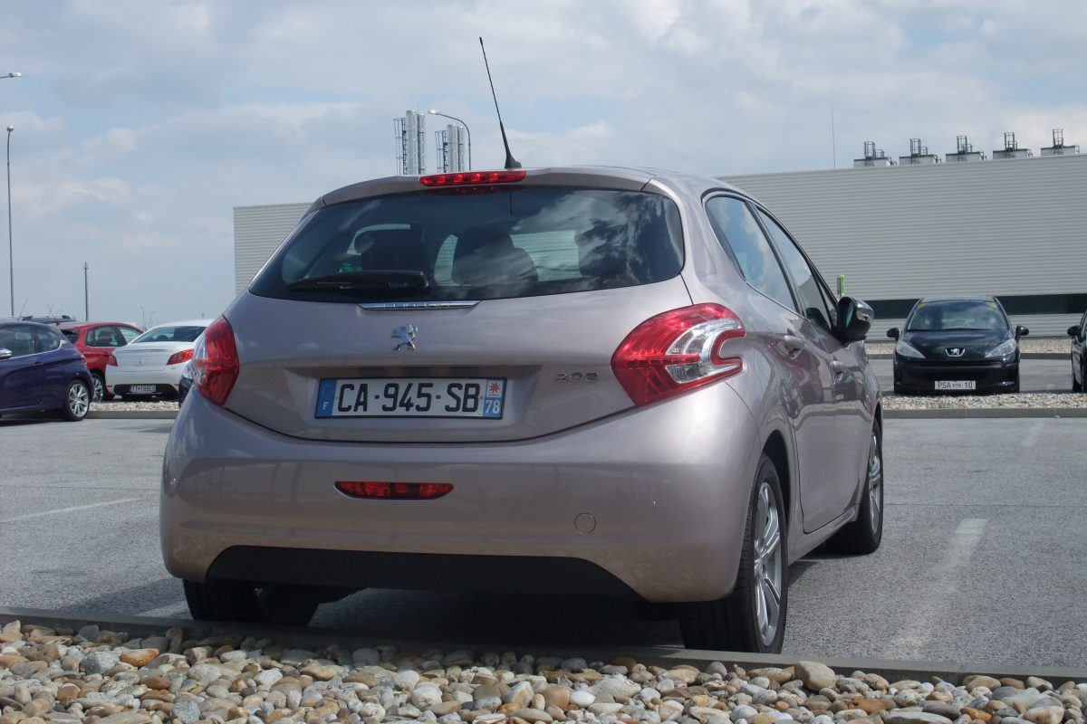PEUGEOT