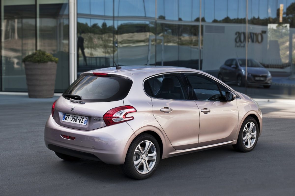 PEUGEOT