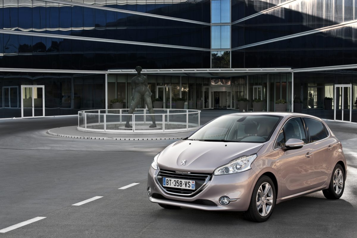 PEUGEOT