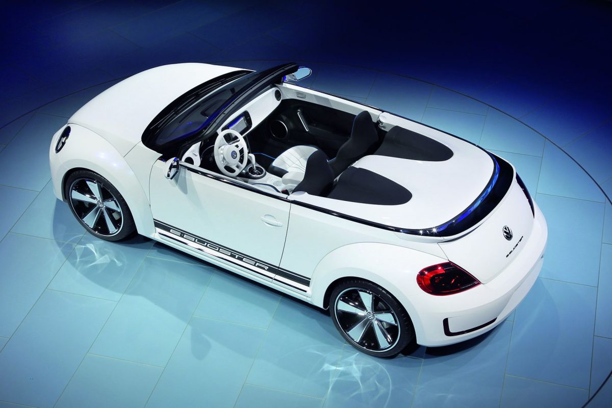 VOLKSWAGEN NEW BEETLE