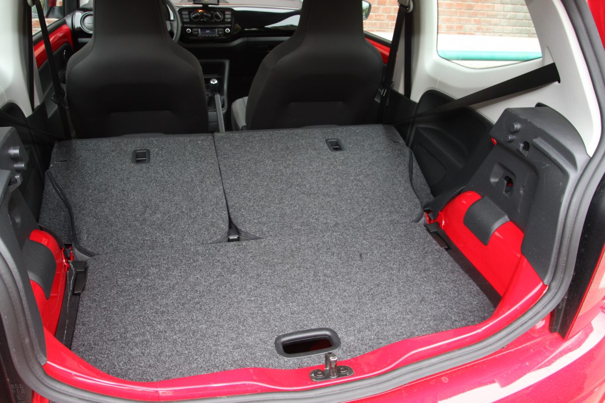 VOLKSWAGEN UP