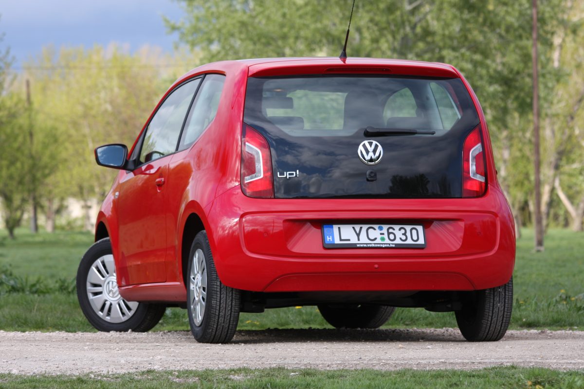 VOLKSWAGEN UP