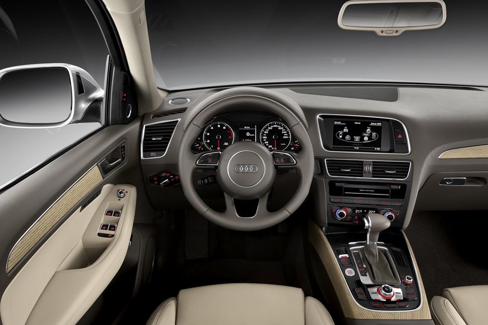AUDI