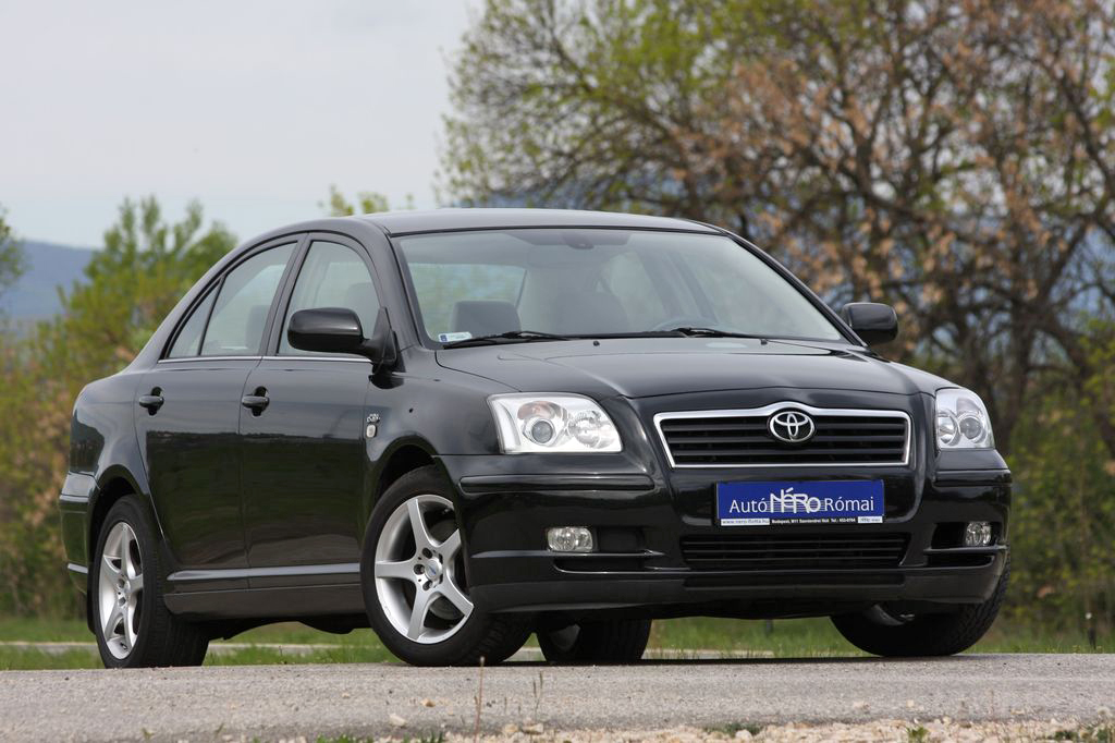 TOYOTA AVENSIS
