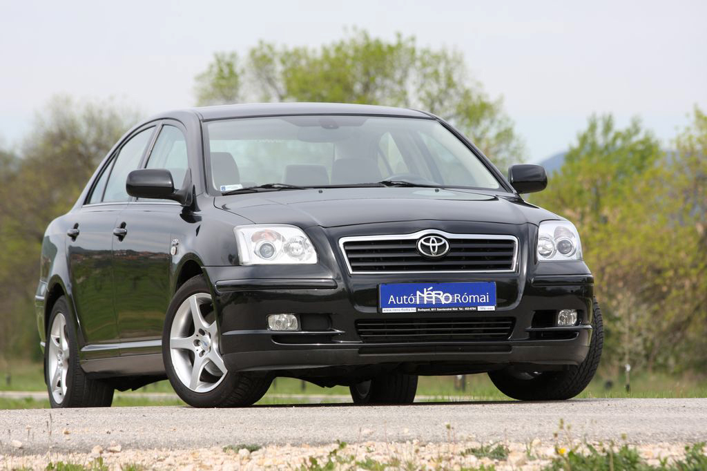 TOYOTA AVENSIS