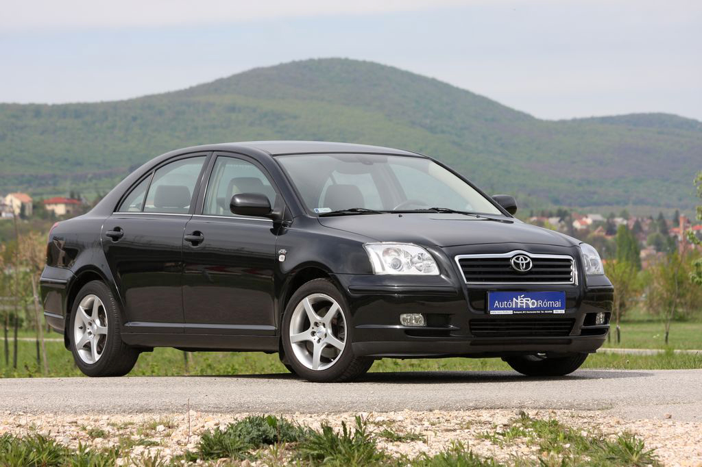 TOYOTA AVENSIS