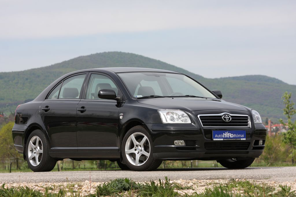 TOYOTA AVENSIS
