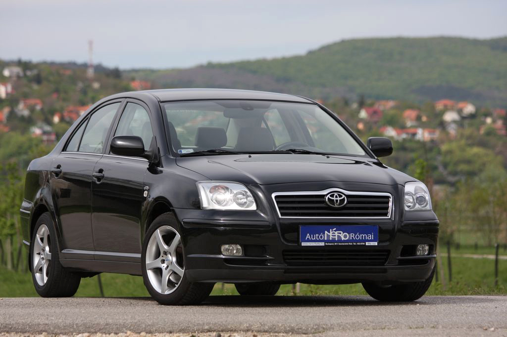 TOYOTA AVENSIS