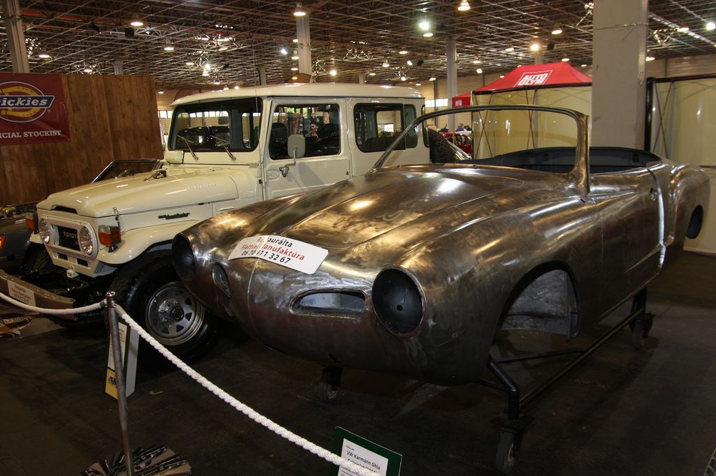 LADA