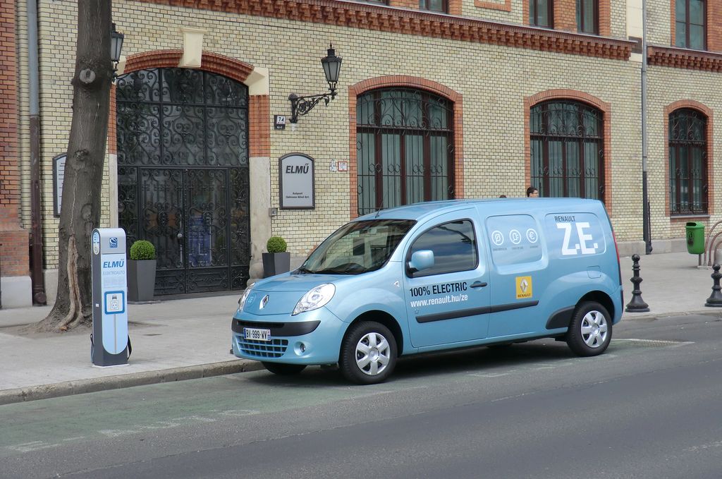 RENAULT KANGOO