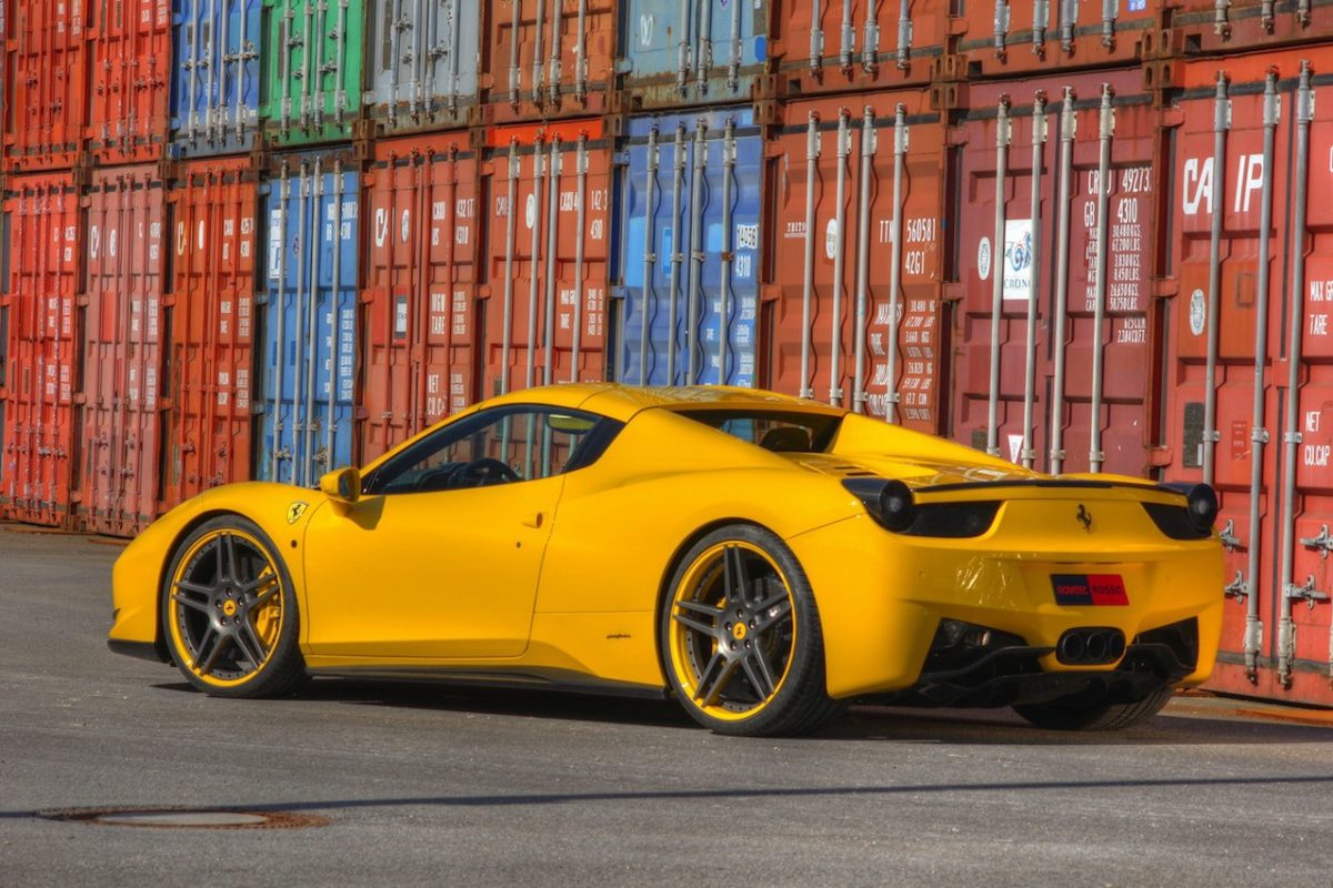 FERRARI 458