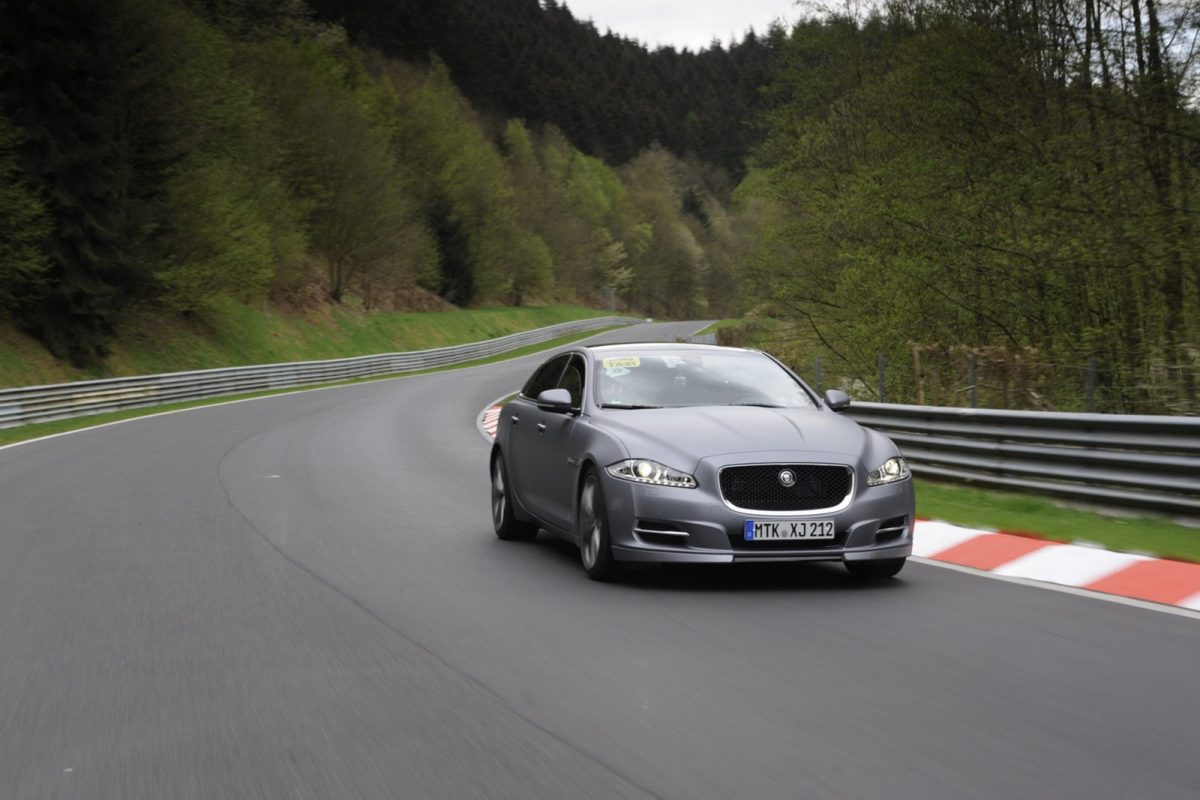 JAGUAR XJ