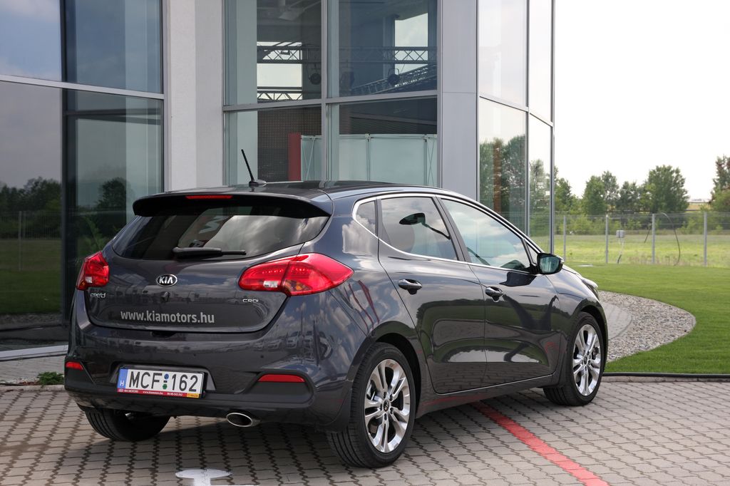 KIA CEE'D