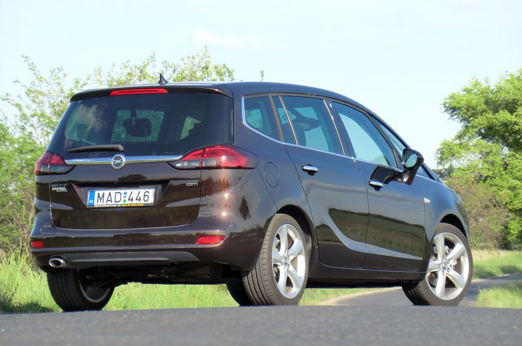 OPEL ZAFIRA TOURER