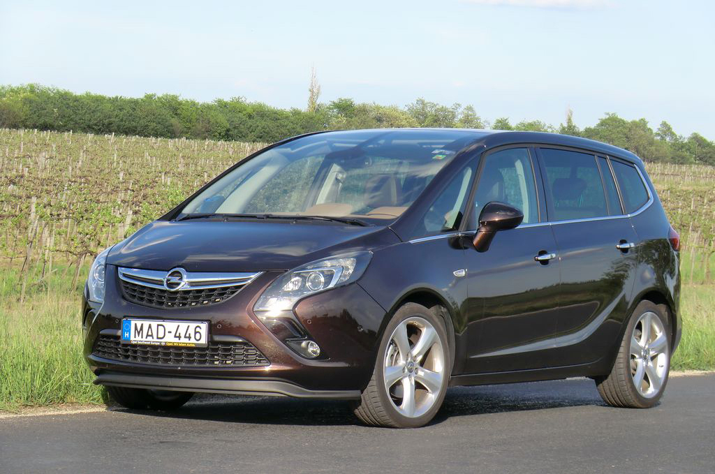 OPEL ZAFIRA TOURER