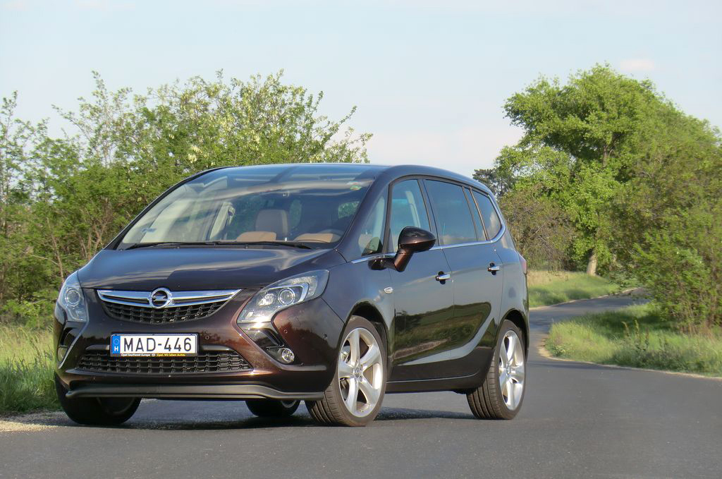 OPEL ZAFIRA TOURER