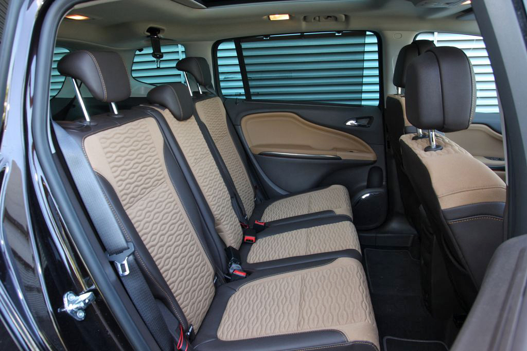 OPEL ZAFIRA TOURER