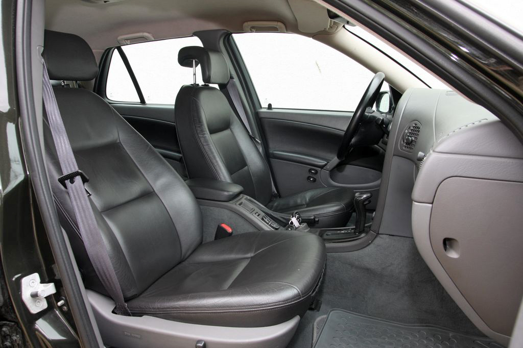 SAAB 9-5