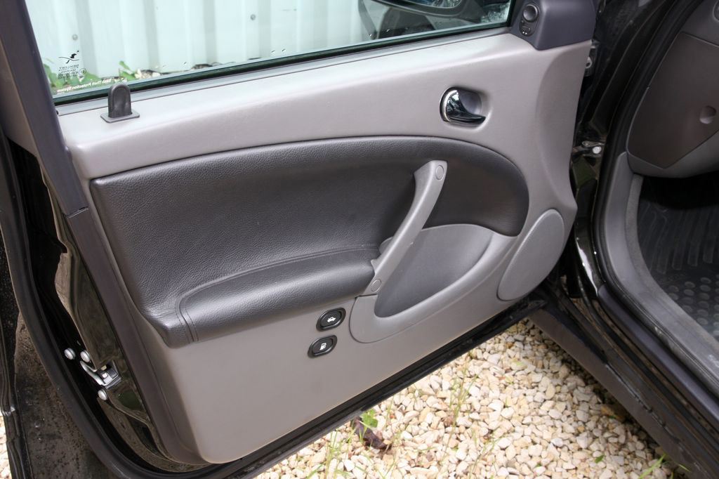 SAAB 9-5