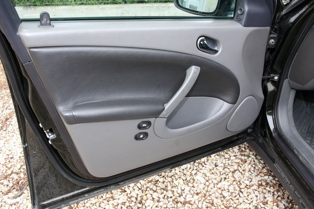 SAAB 9-5