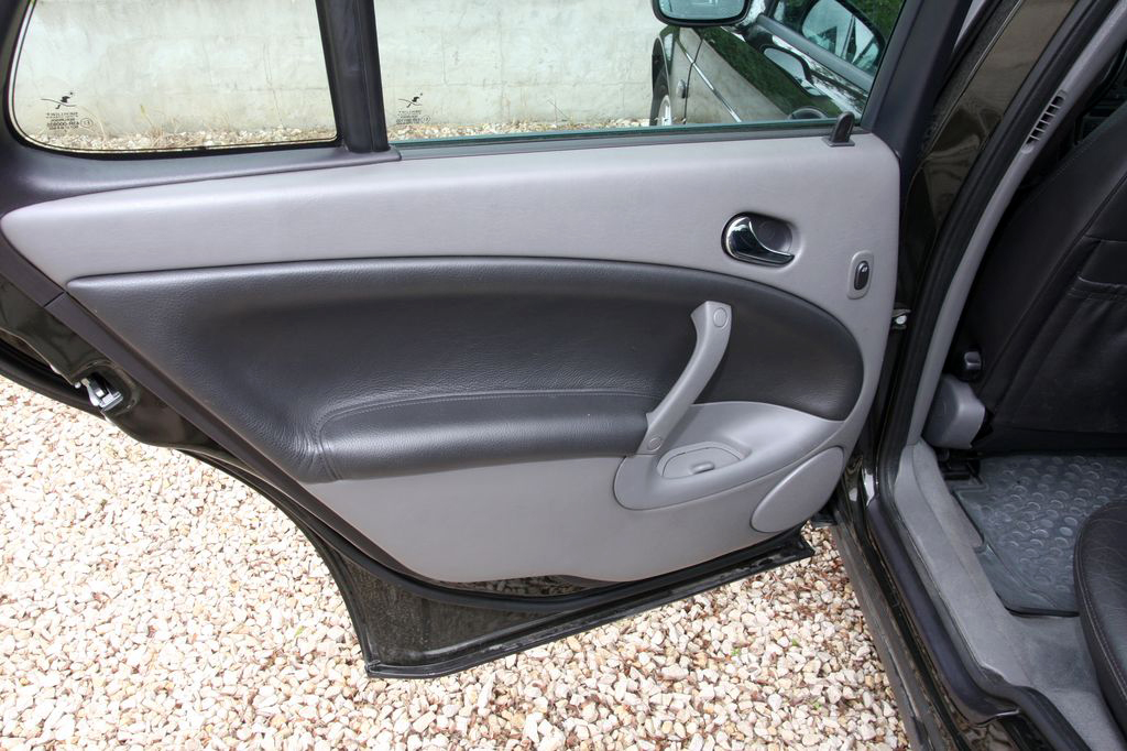 SAAB 9-5
